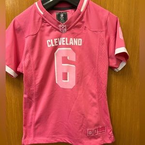 Special edition -Pink Baker Mayfield Cleveland Brown’s jersey